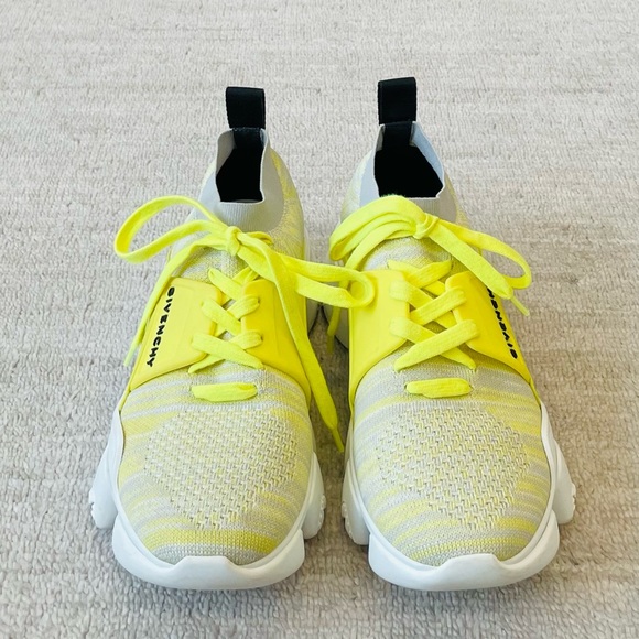 Givenchy Jaw Knit Sneakers - Picture 2 of 8